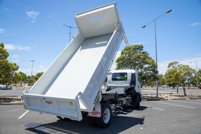 2024 Isuzu F Series FSR140/120-260 Tipper White