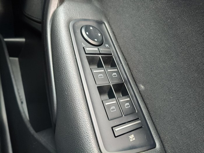 2017 MG MG6 PLUS Core Mountain White