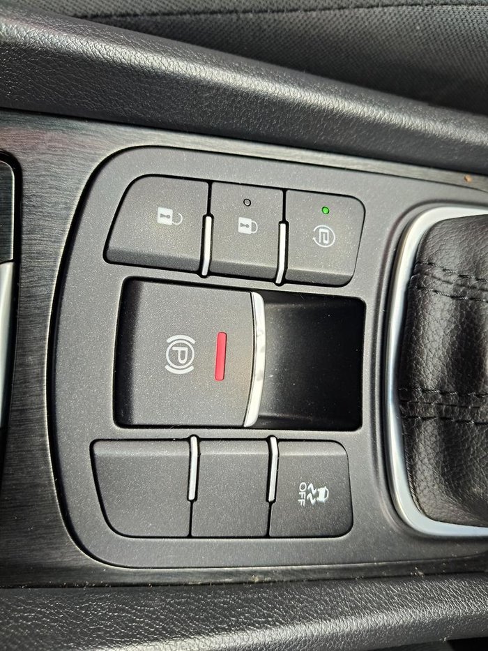 2017 MG MG6 PLUS Core Mountain White