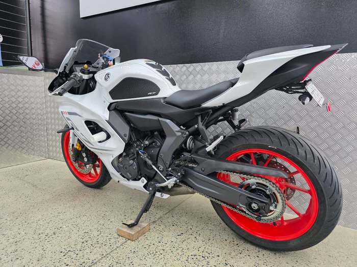 2023 Yamaha YZF-R7LA WHITE