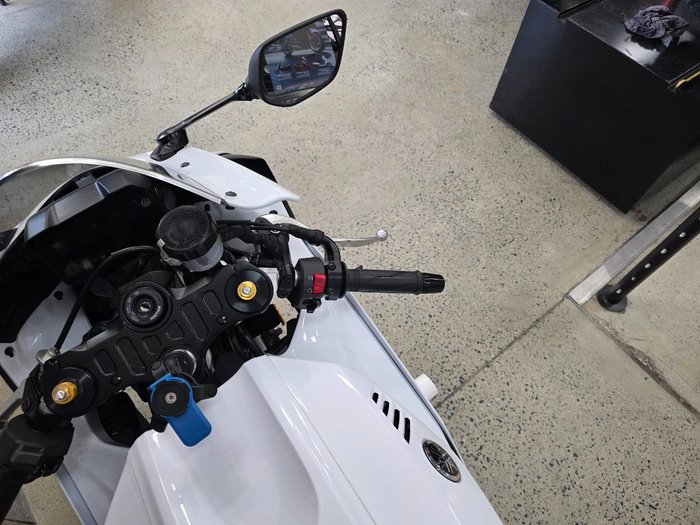 2023 Yamaha YZF-R7LA WHITE