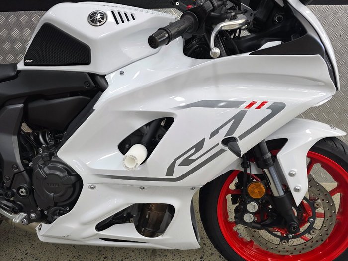 2023 Yamaha YZF-R7LA WHITE