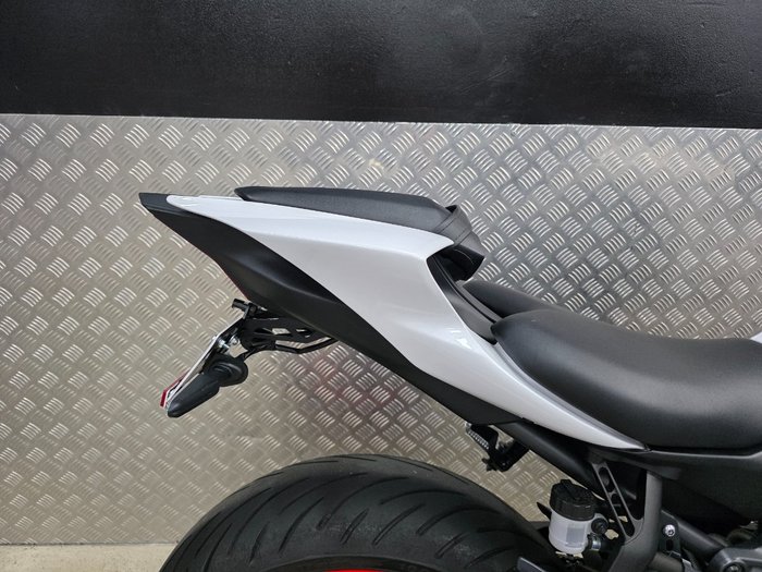 2023 Yamaha YZF-R7LA WHITE