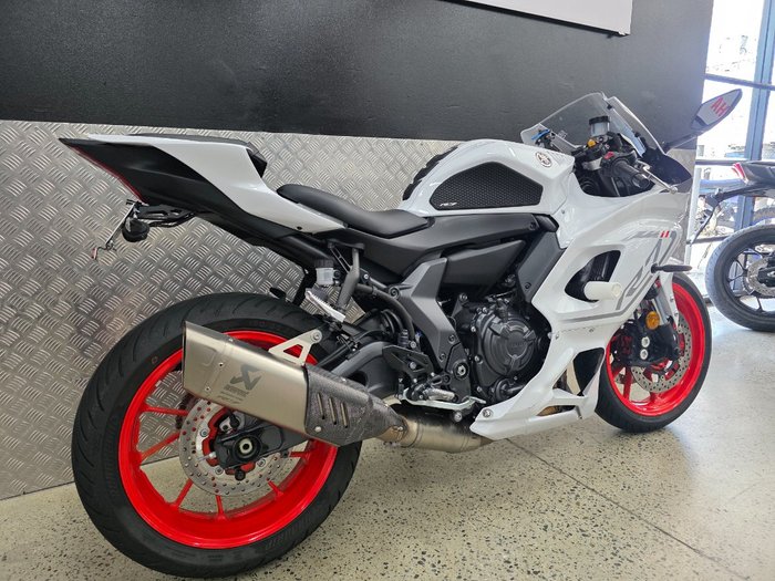 2023 Yamaha YZF-R7LA WHITE