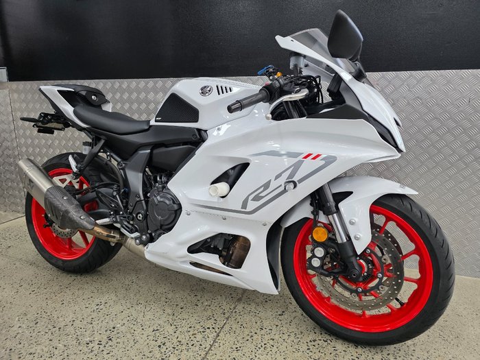 2023 Yamaha YZF-R7LA WHITE