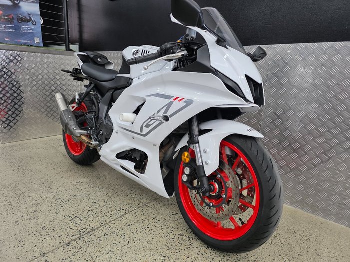 2023 Yamaha YZF-R7LA WHITE