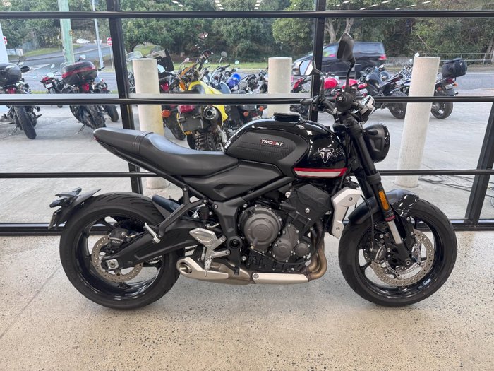 2022 Triumph TRIDENT 660 BLACK