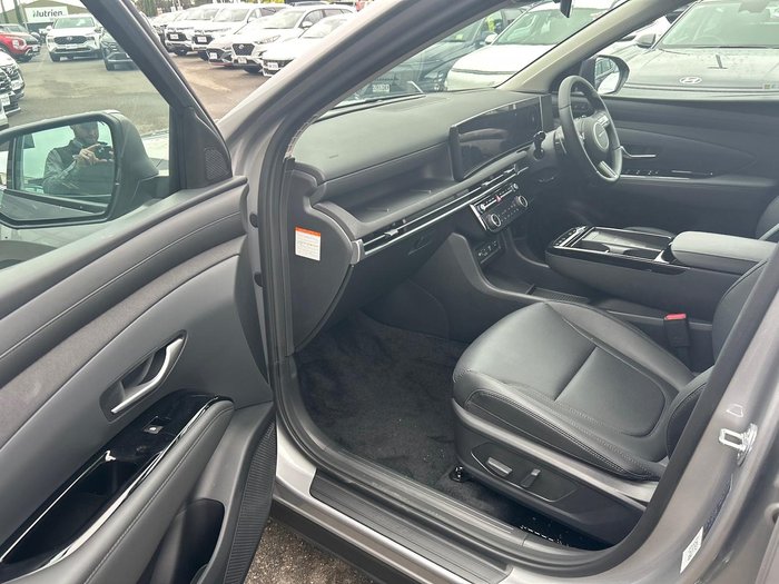 2025 Hyundai Tucson Hybrid Premium