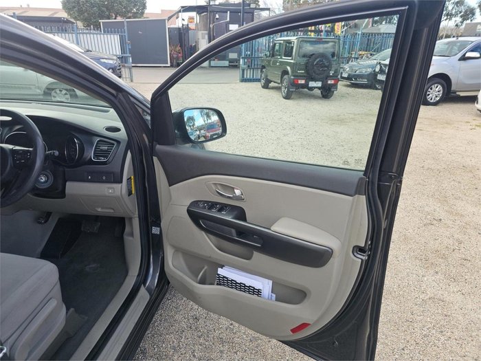 2017 Kia Carnival S YP MY18 Platinum Graphite