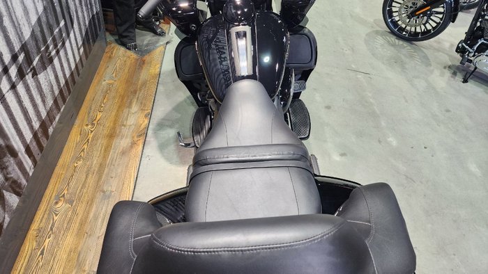 2024 Harley-davidson FLTRK ROAD GLIDE LIMITED (114) Vivid Black