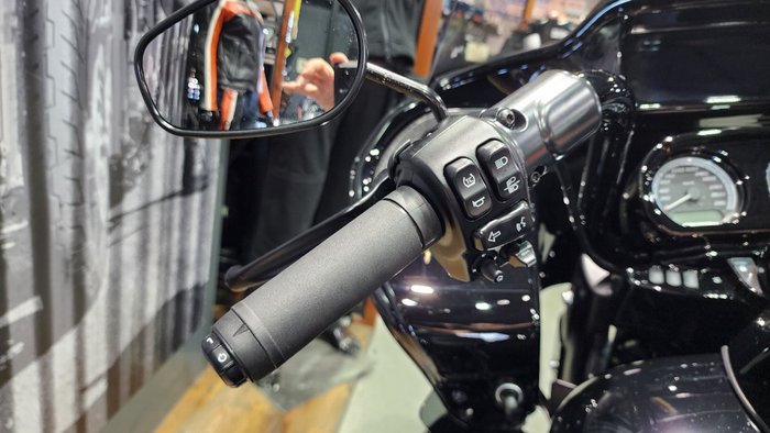 2024 Harley-davidson FLTRK ROAD GLIDE LIMITED (114) Vivid Black