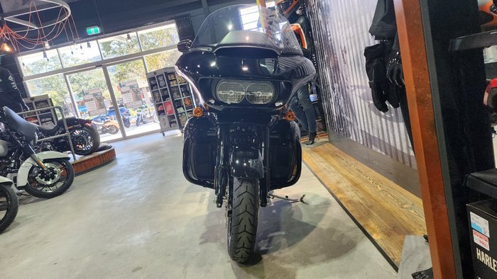 2024 Harley-davidson FLTRK ROAD GLIDE LIMITED (114) Vivid Black