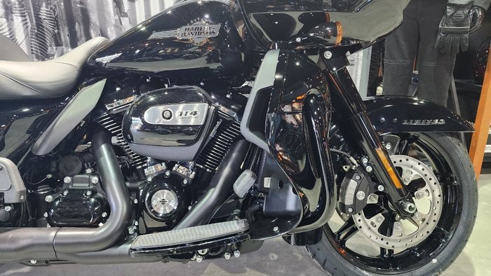 2024 Harley-davidson FLTRK ROAD GLIDE LIMITED (114) Vivid Black