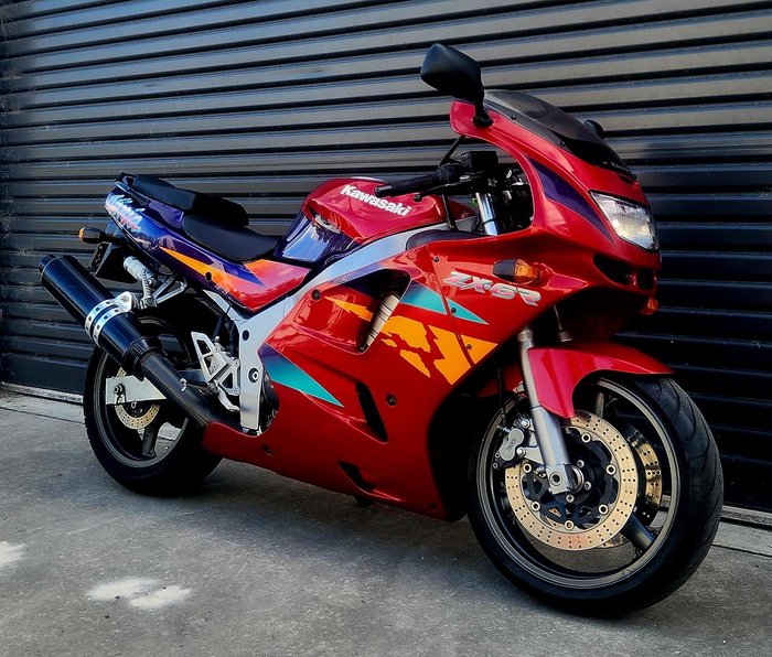 1996 Kawasaki Ninja ZX-6R (ZX600) Ninja Red