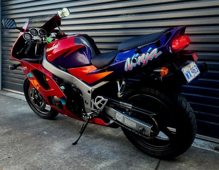 1996 Kawasaki Ninja ZX-6R (ZX600) Ninja Red