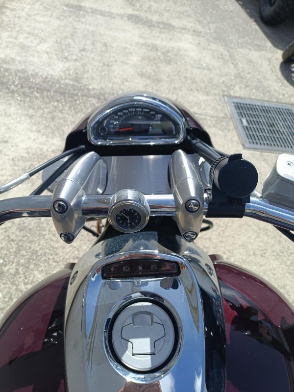 2010 Suzuki VZ1500 BOULEVARD (M90) BURGUNDY