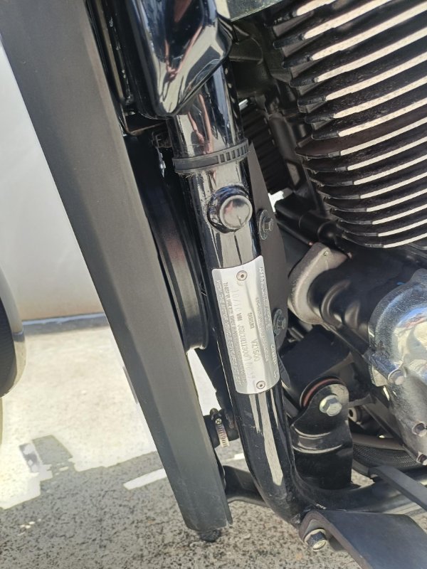 2010 Suzuki VZ1500 BOULEVARD (M90) BURGUNDY