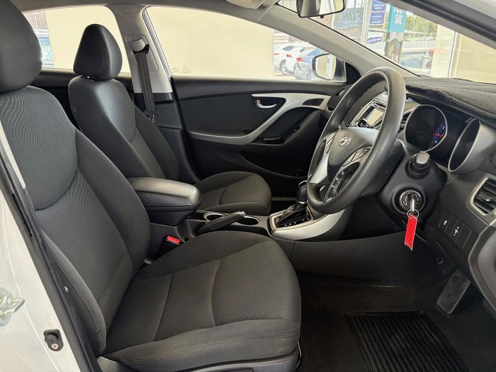 2014 Hyundai Elantra Active MD3 Creamy White