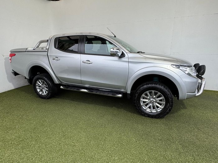 2016 Mitsubishi Triton GLS
