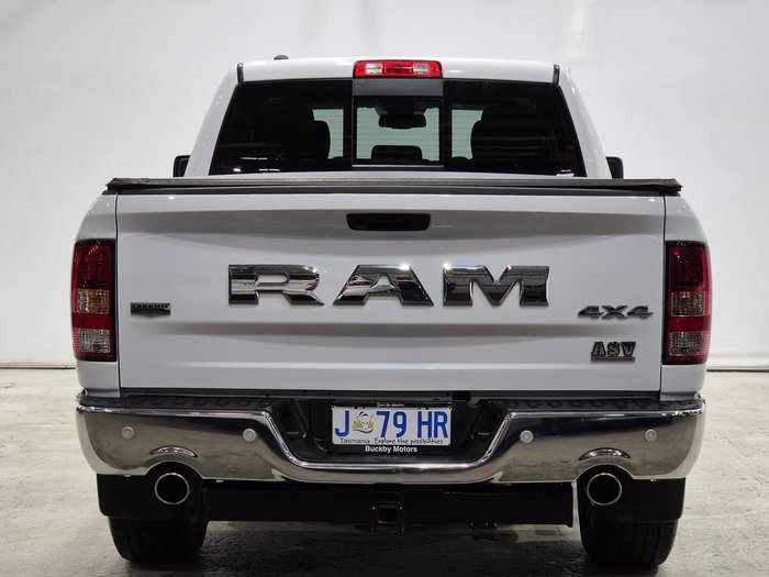 2020 RAM 1500 Laramie DS MY19 4X4 Dual Range Bright White