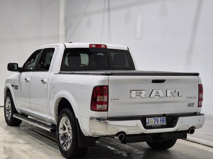 2020 RAM 1500 Laramie DS MY19 4X4 Dual Range Bright White