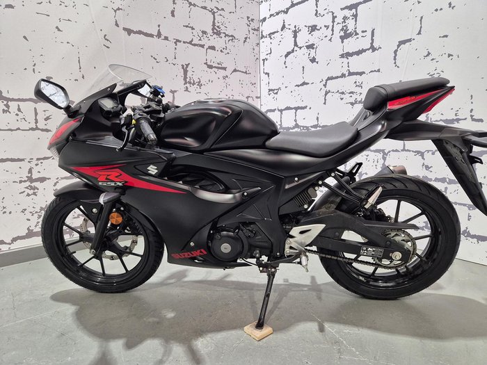 2018 Suzuki GSX-R125 (GSX-R125A) GSX-R Black