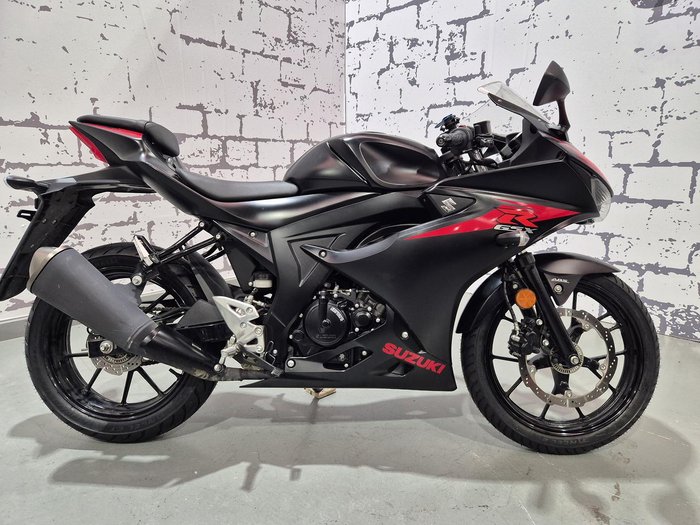 2018 Suzuki GSX-R125 (GSX-R125A) GSX-R Black