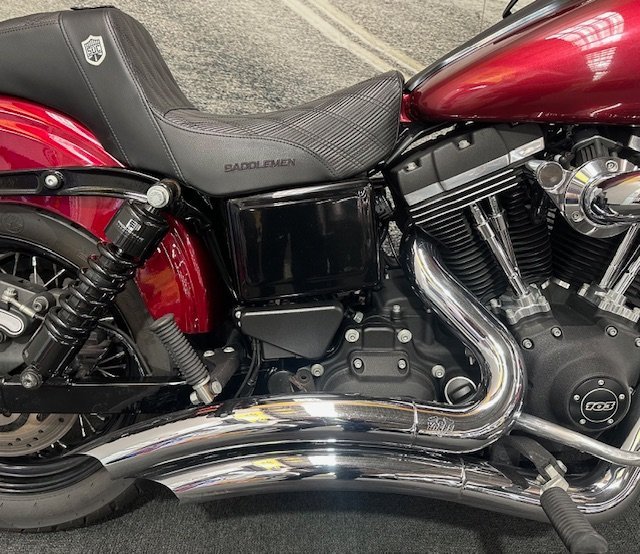 2016 HARLEY-DAVIDSON FXDB STREET BOB Red
