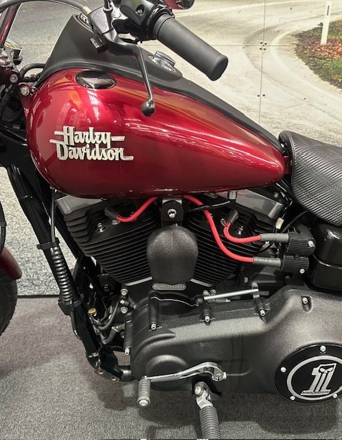 2016 HARLEY-DAVIDSON FXDB STREET BOB Red