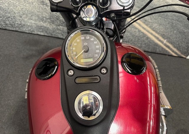 2016 HARLEY-DAVIDSON FXDB STREET BOB Red
