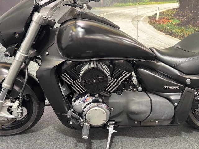 2012 Suzuki VZR 1800 BOULEVARD (M109R) Aurora Black