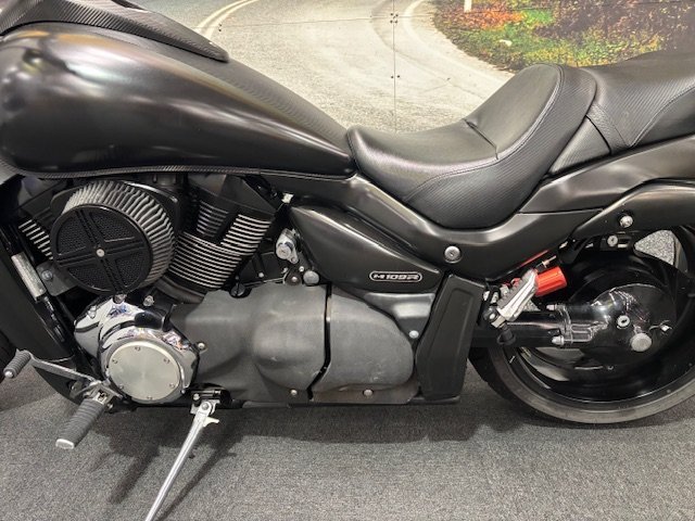 2012 Suzuki VZR 1800 BOULEVARD (M109R) Aurora Black