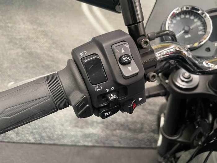2023 Kawasaki Z900RS (ZR900C) Black