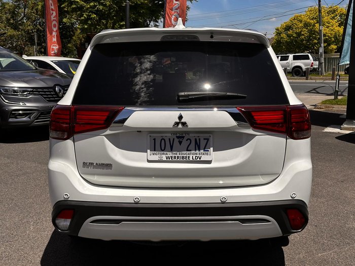 2018 Mitsubishi Outlander LS