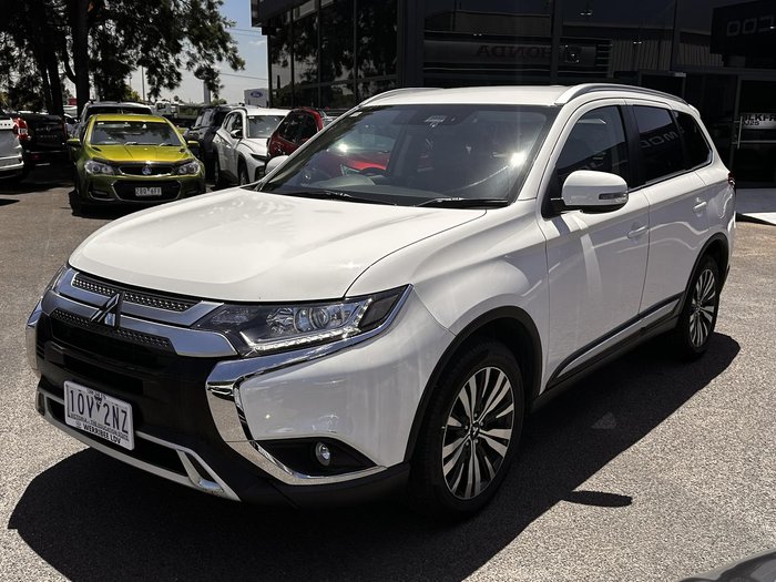 2018 Mitsubishi Outlander LS