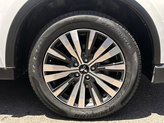 2018 Mitsubishi Outlander LS