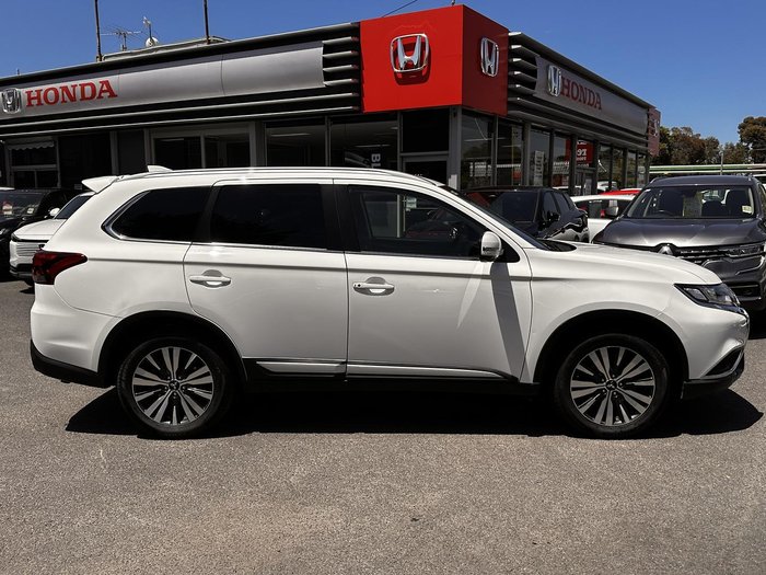 2018 Mitsubishi Outlander LS