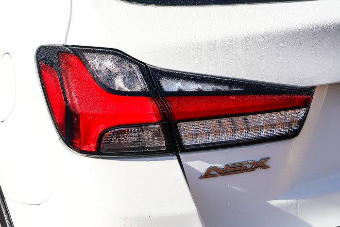 2022 Mitsubishi ASX ES