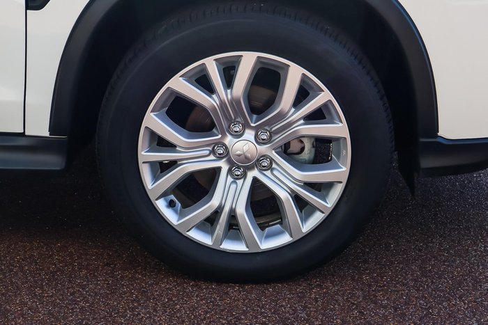 2022 Mitsubishi ASX ES