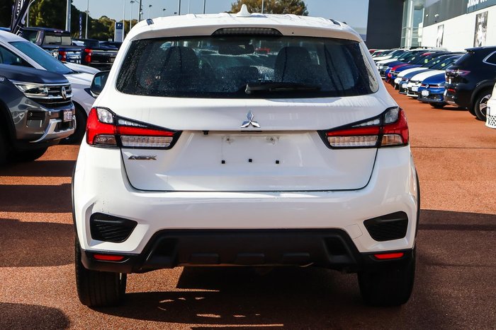 2022 Mitsubishi ASX ES