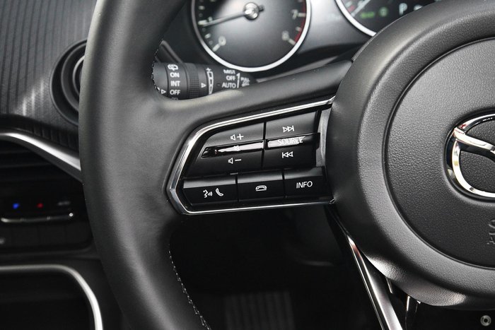 2025 Mazda CX-60 G40e Pure