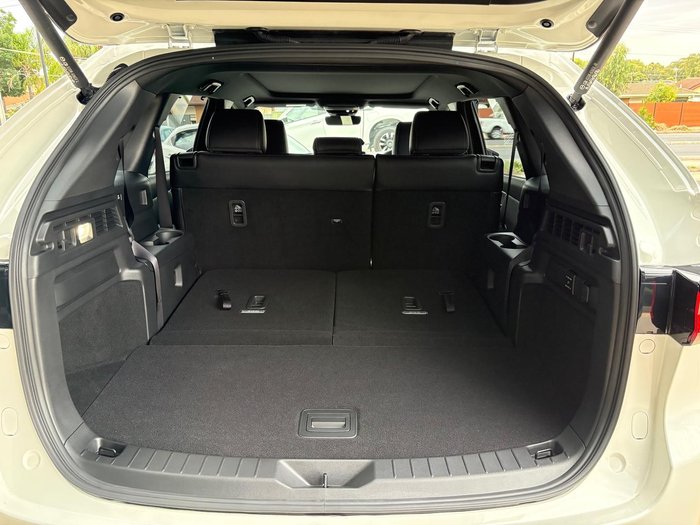 2025 Mazda CX-80 D50e Azami