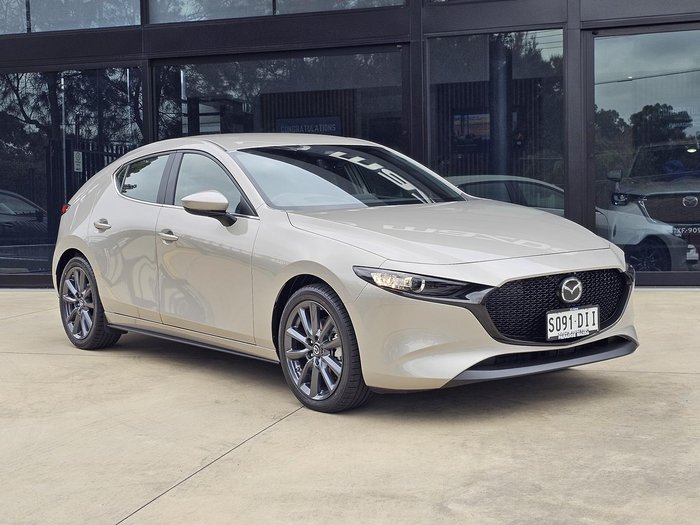 2025 Mazda 3 G20 Evolve
