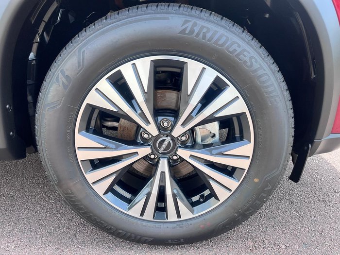 2025 Nissan X-TRAIL ST-L