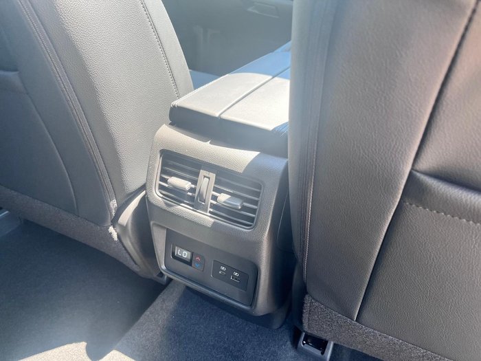 2025 Nissan X-TRAIL Ti