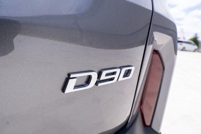 2025 LDV D90 Executive