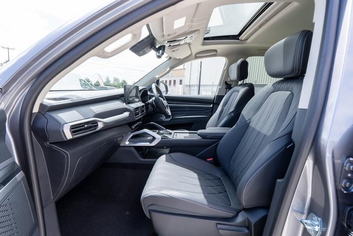 2025 LDV D90 Executive