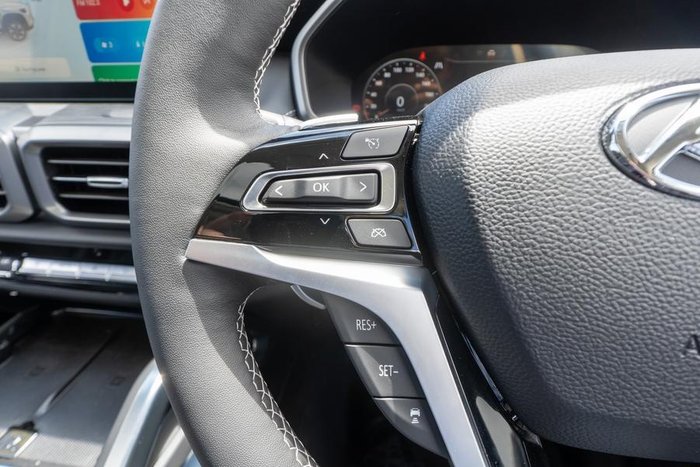 2025 LDV D90 Executive