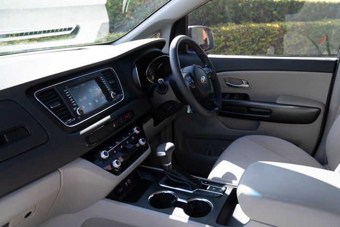 2020 Kia Carnival S YP MY20 Clear White