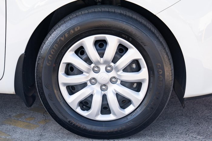 2020 Kia Carnival S YP MY20 Clear White